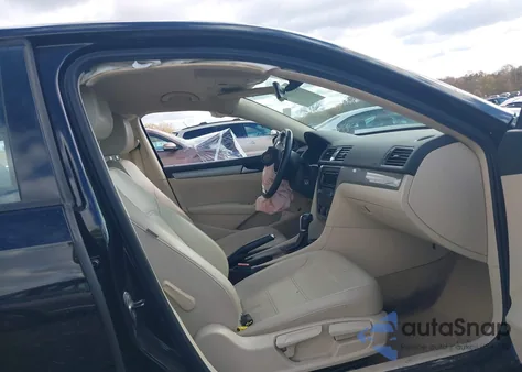 2014 Volkswagen Passat 1.8T Wolfsburg Edition from USA, damaged, VIN 1VWAT7A36EC095776